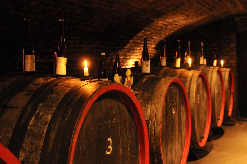 Gasthaus Weingut Stahl Oberwesel Buitenkant foto